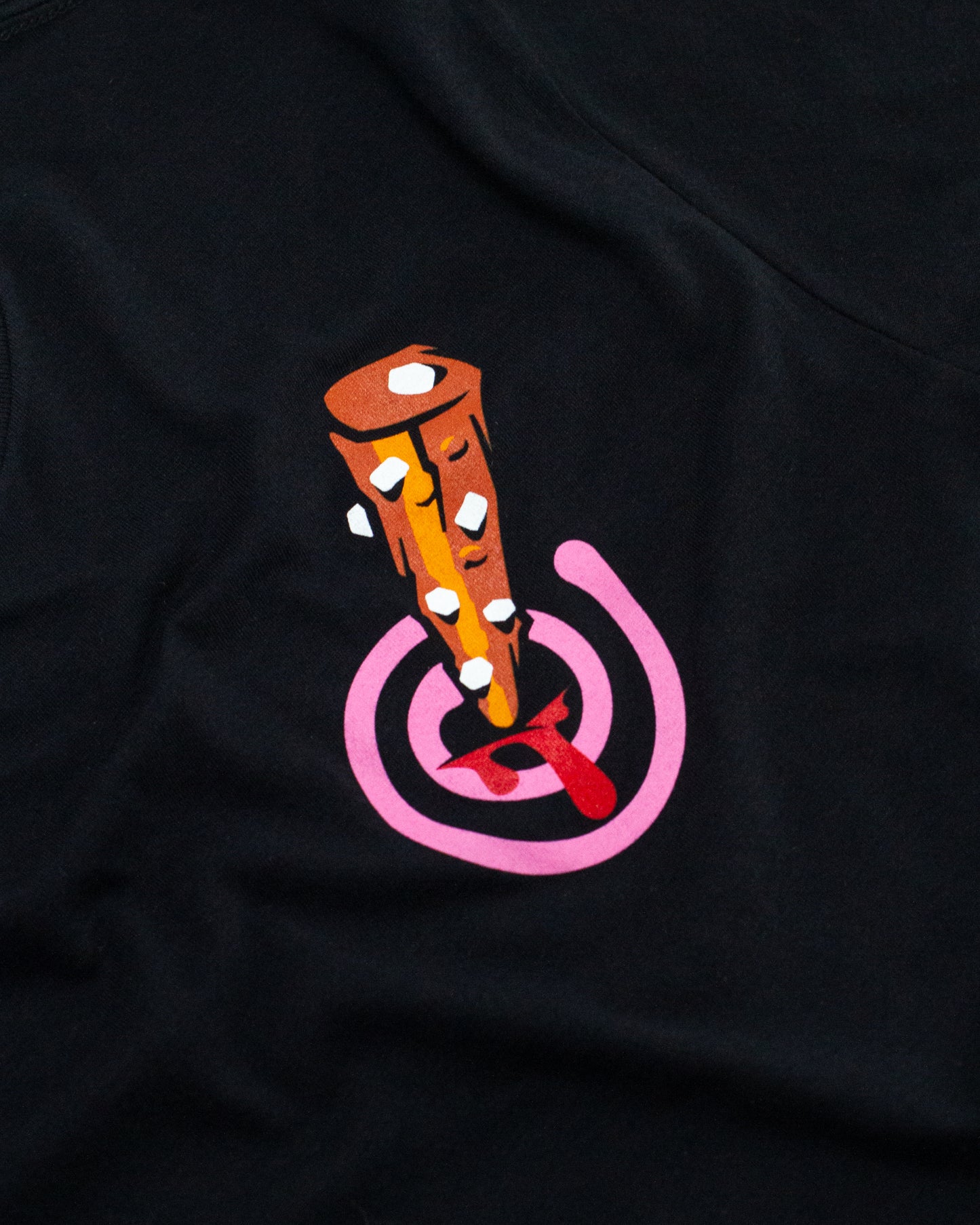 Pretzel Tee Black