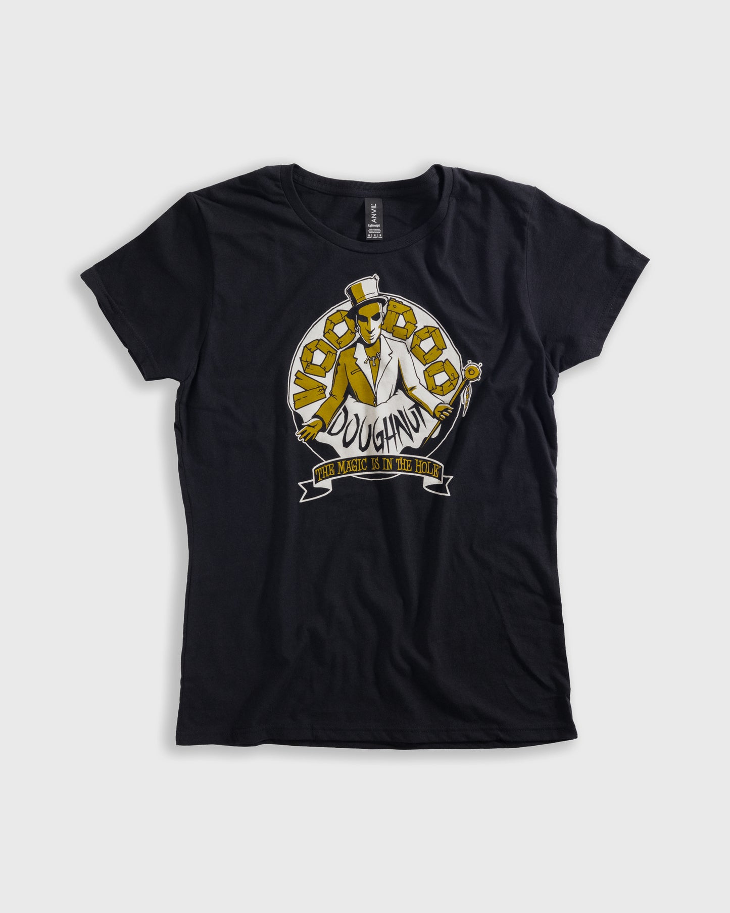 black t-shirt "Voodoo Doughnut" "The Magic is in the Hole"
